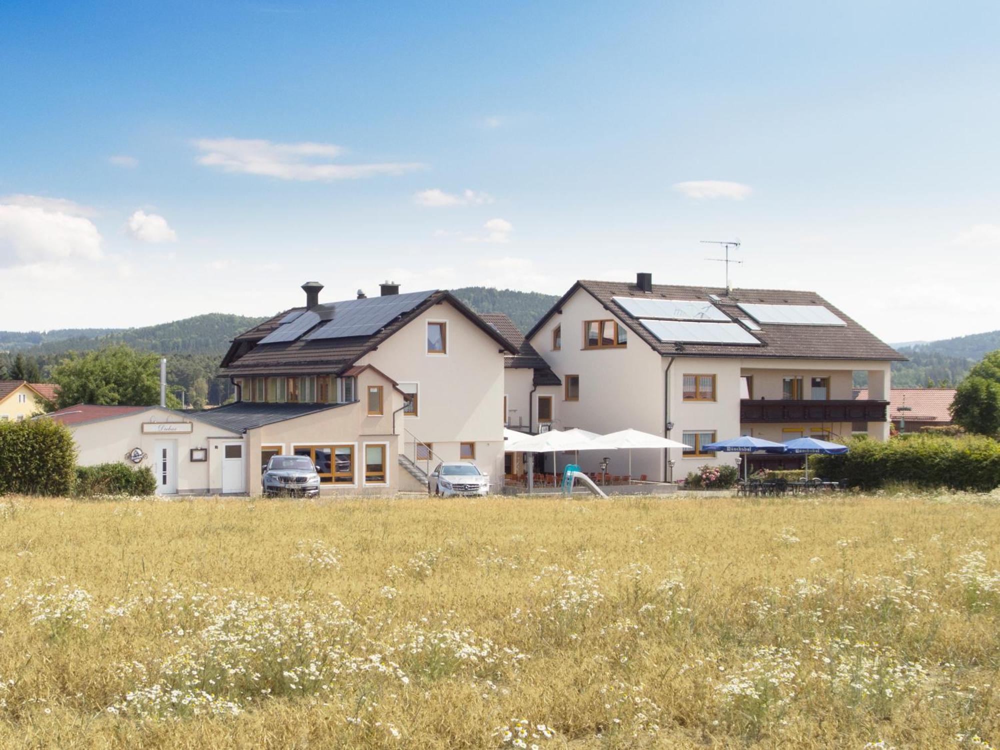Landgasthof Benjamin Treffelstein Bagian luar foto