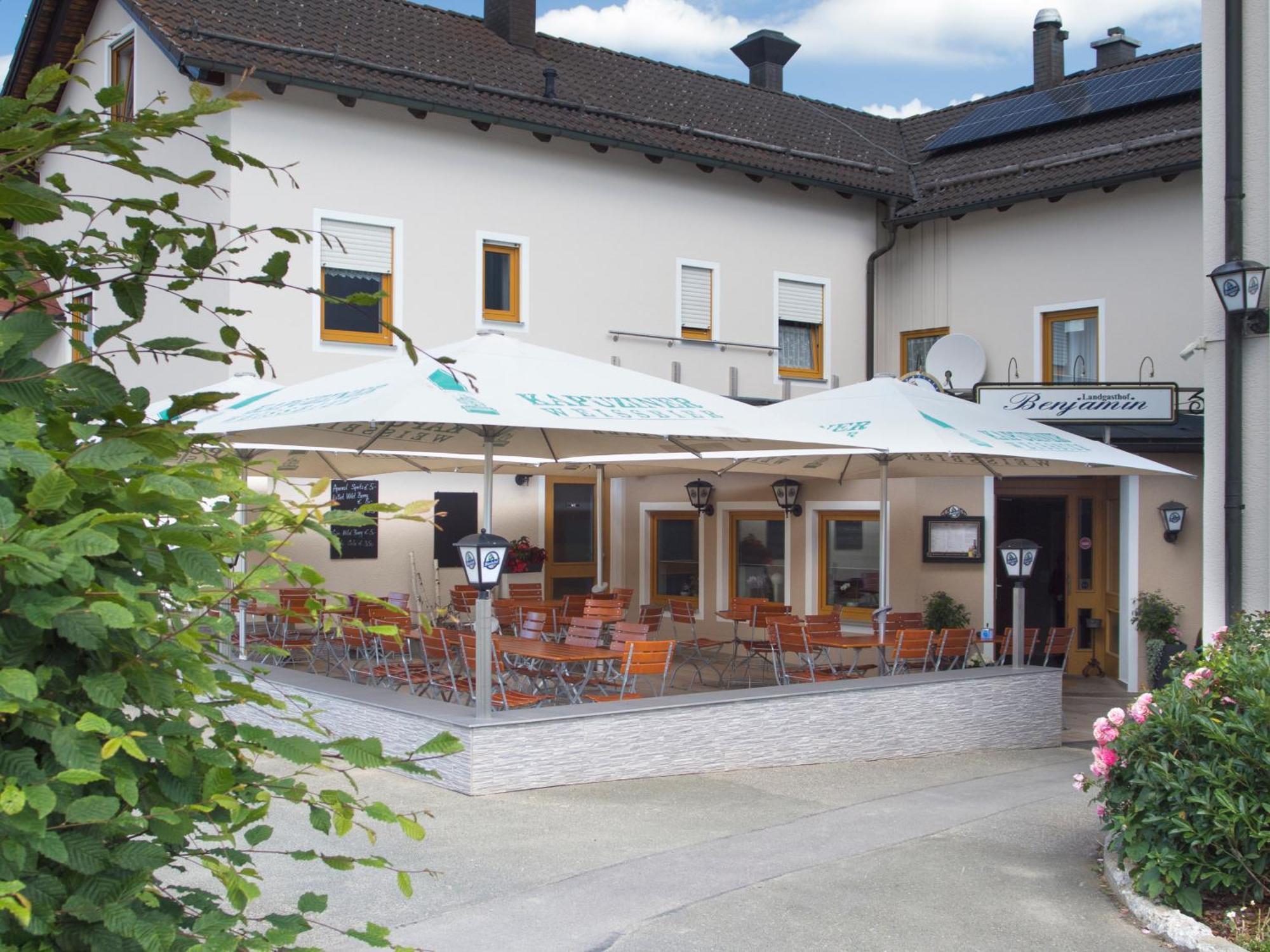 Landgasthof Benjamin Treffelstein Bagian luar foto