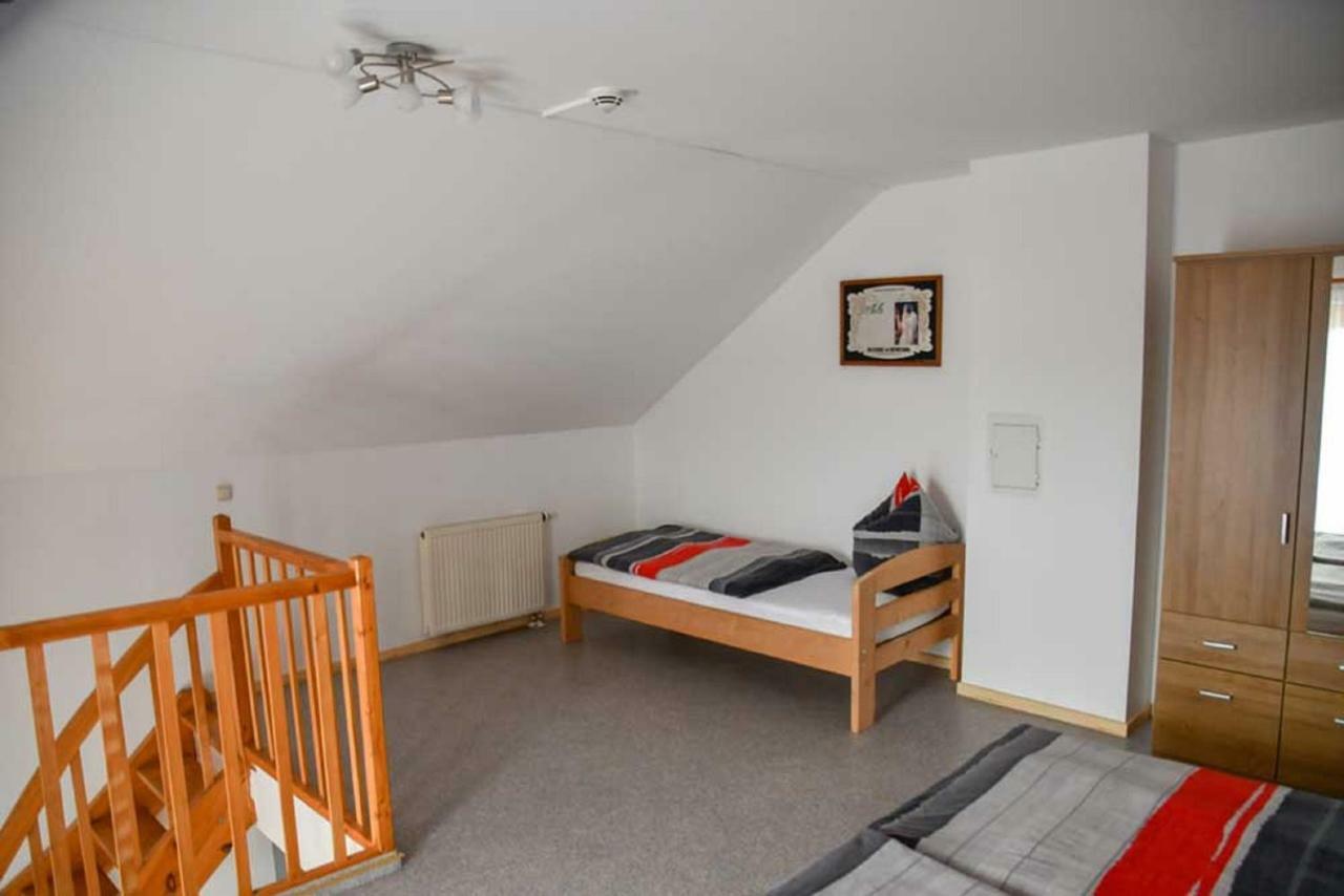 Landgasthof Benjamin Treffelstein Bagian luar foto