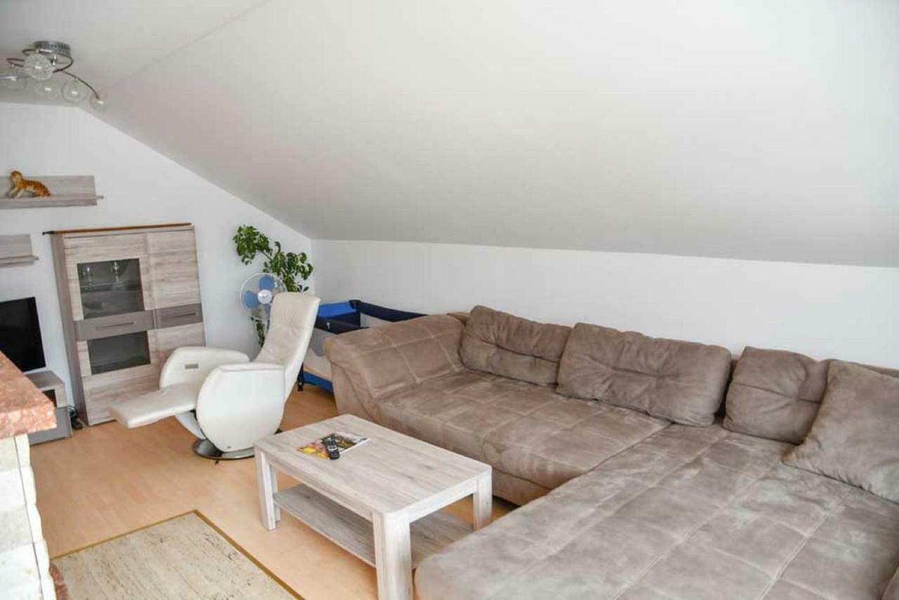 Landgasthof Benjamin Treffelstein Bagian luar foto
